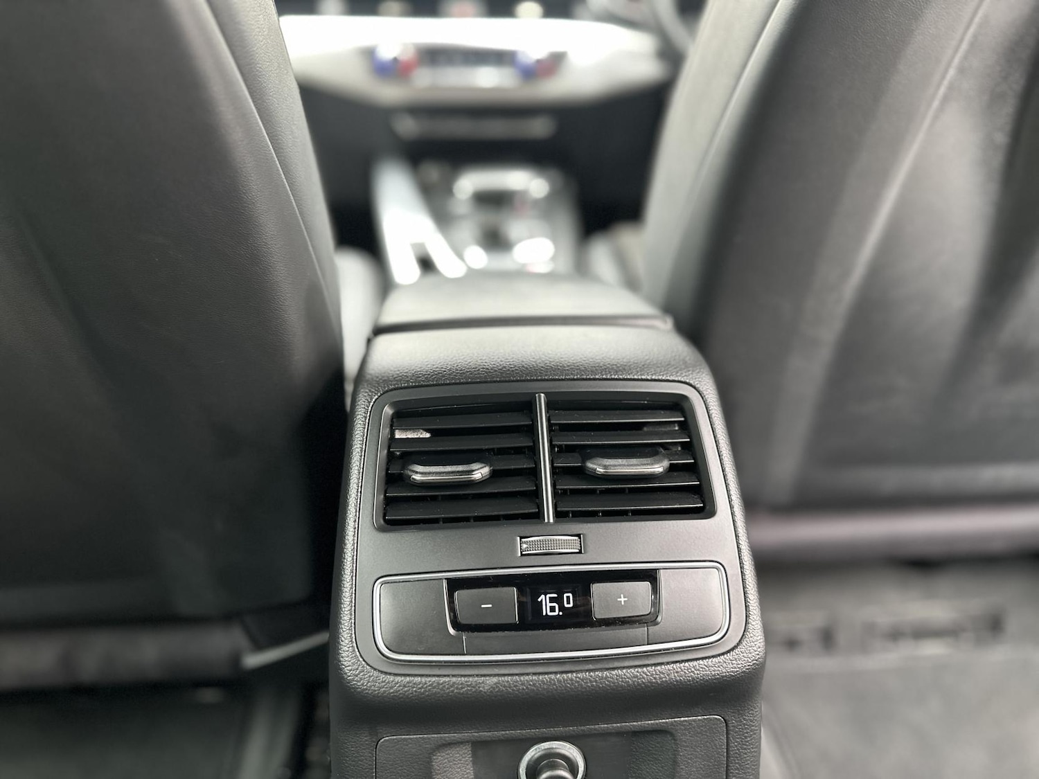 Vehicle 33