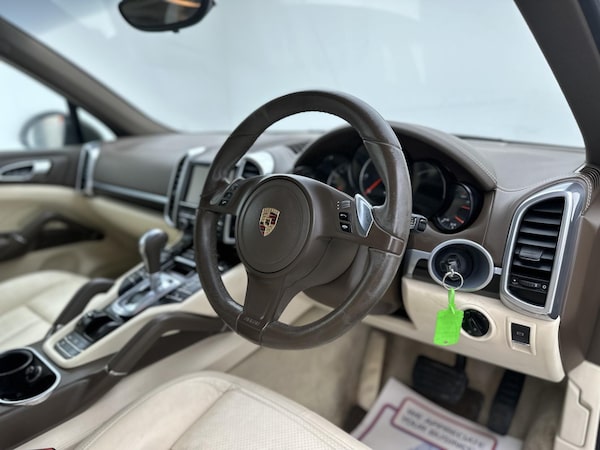 Used Porsche Cayenne 2013 for sale - 74524122: Photo 23