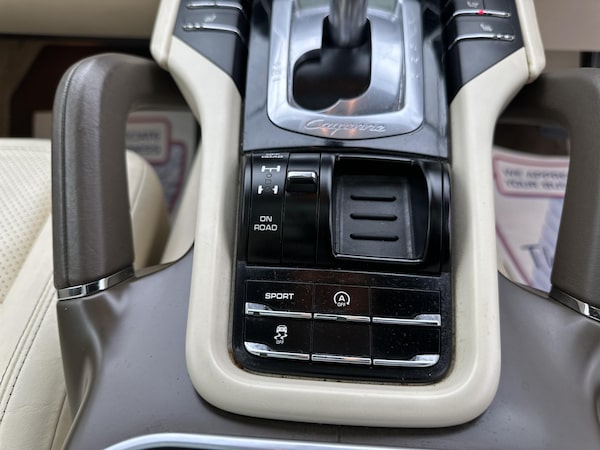 Used Porsche Cayenne 2013 for sale - 74524122: Photo 39