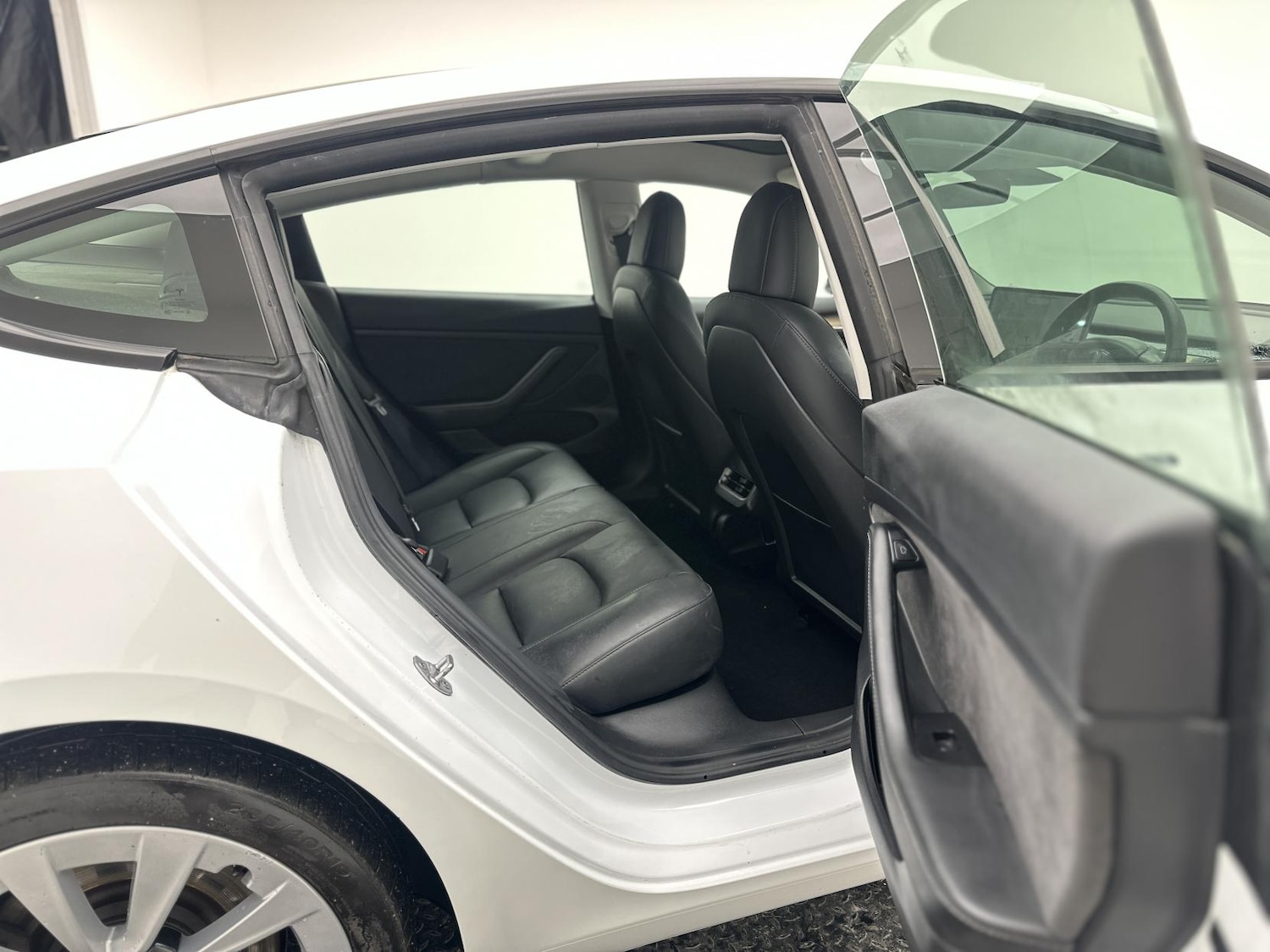 Used Tesla Model 3 2021 for sale - 76785538: Photo 23