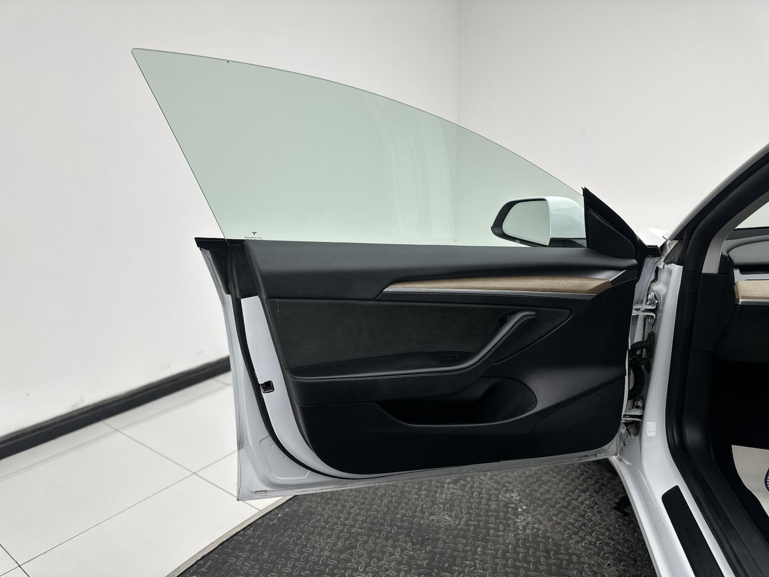 Used Tesla Model 3 2021 for sale - 76785538: Photo 36