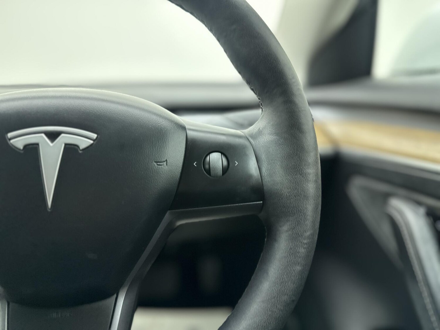 Used Tesla Model 3 2021 for sale - 76785538: Photo 39