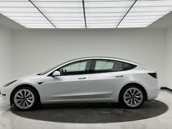 Used Tesla Model 3 2021 for sale - 76785538: Photo
