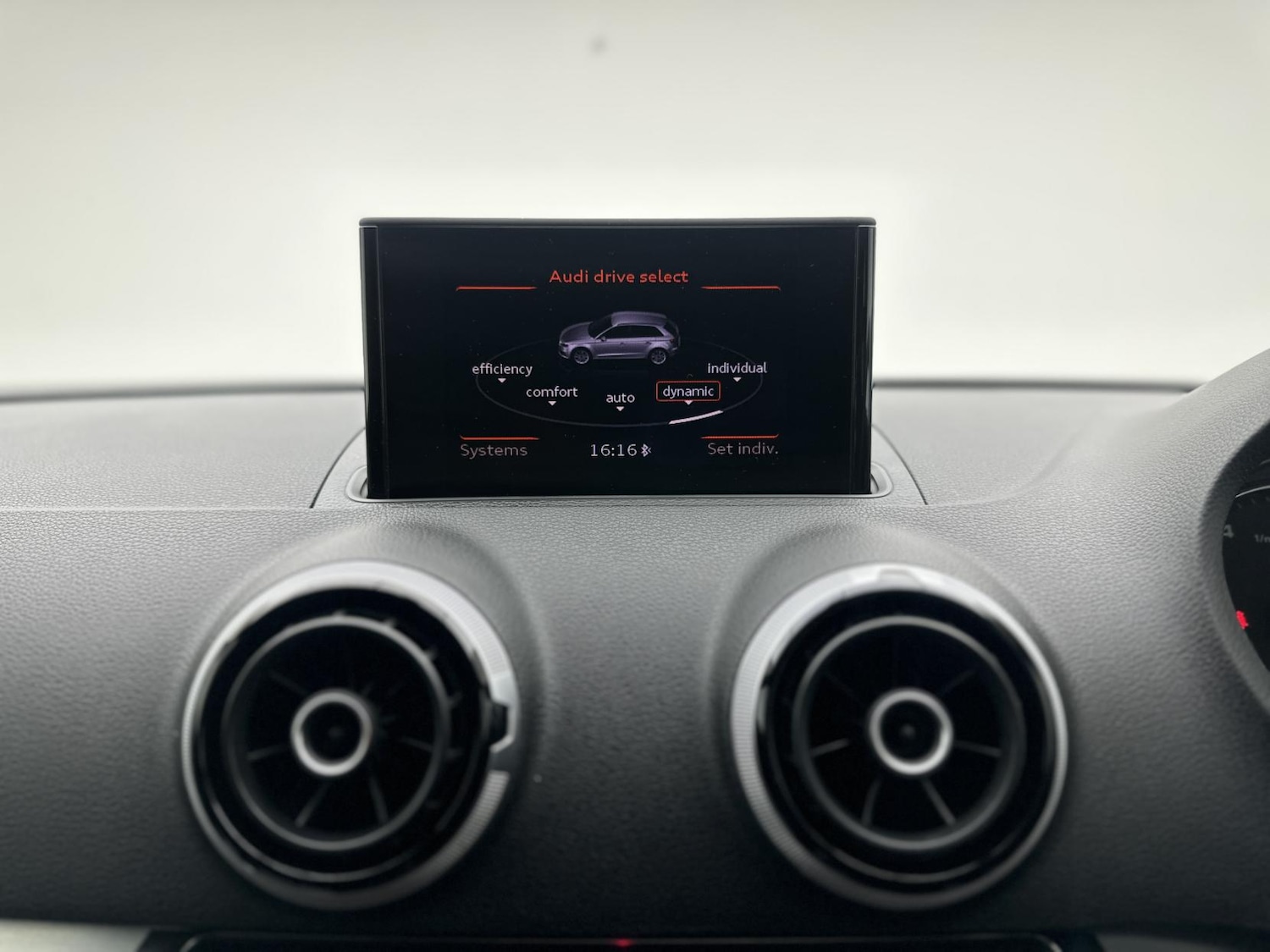 Used Audi A3 2014 for sale - 77921749: Photo 19