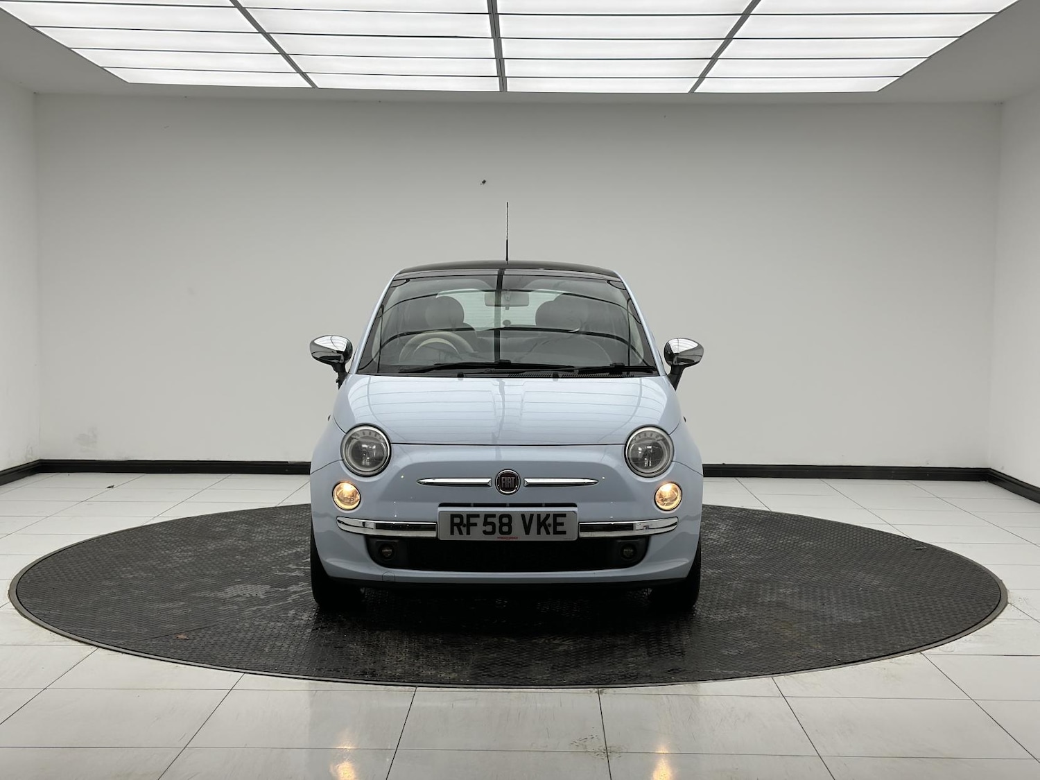 Used Fiat 500 2009 for sale - 77008884: Photo 2