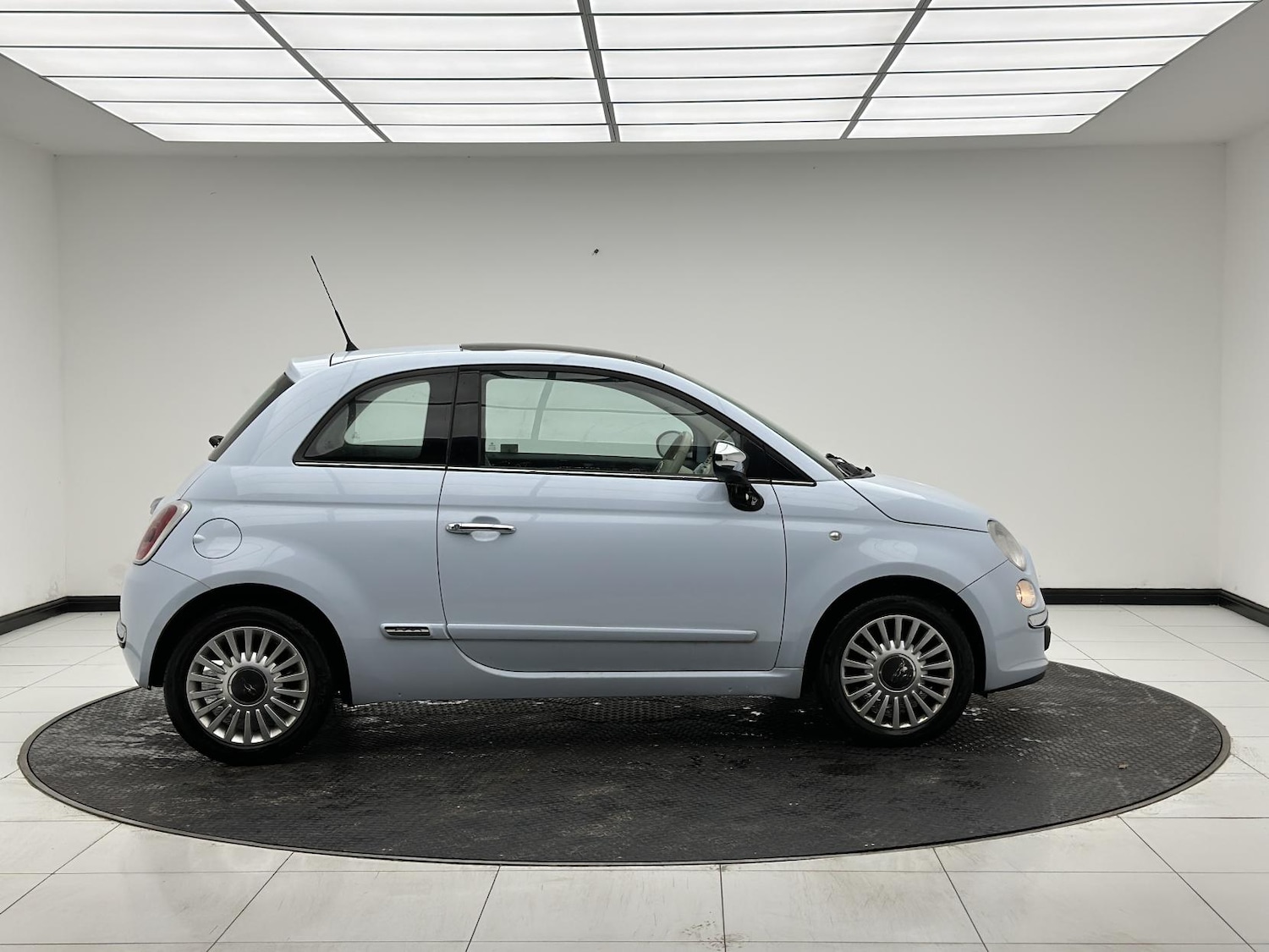 Used Fiat 500 2009 for sale - 77008884: Photo 9