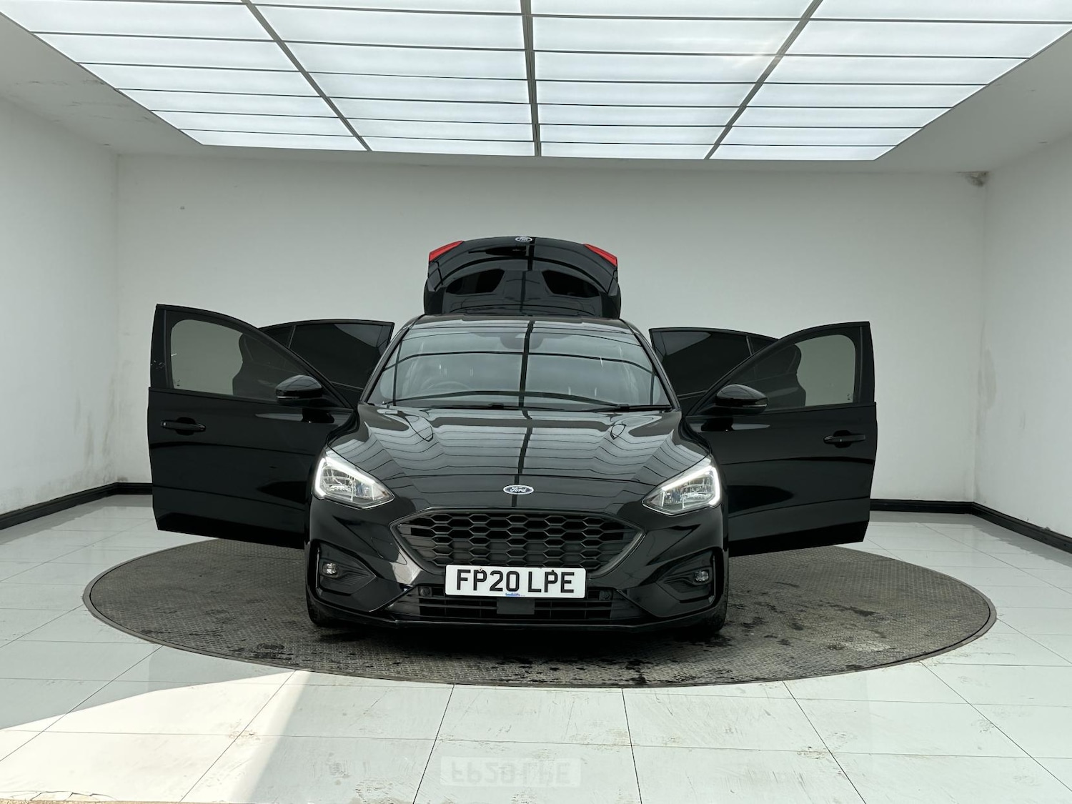 Used Ford Focus 2020 for sale - 77619395: Photo 10