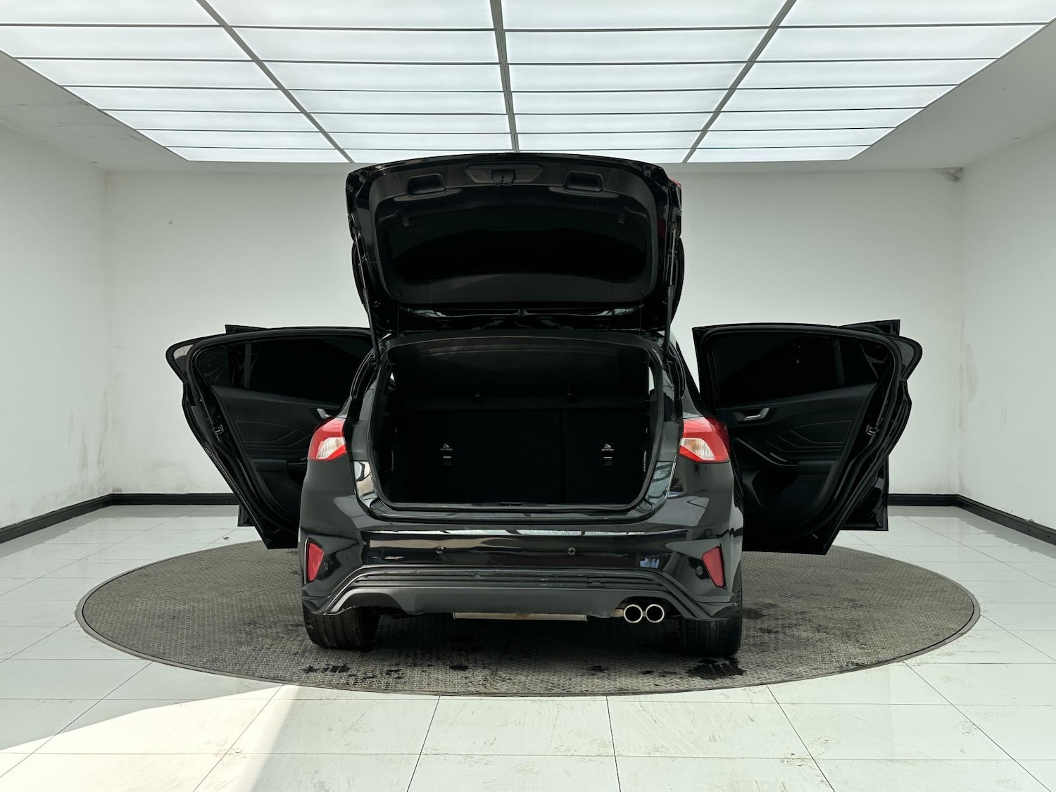 Used Ford Focus 2020 for sale - 77619395: Photo 13