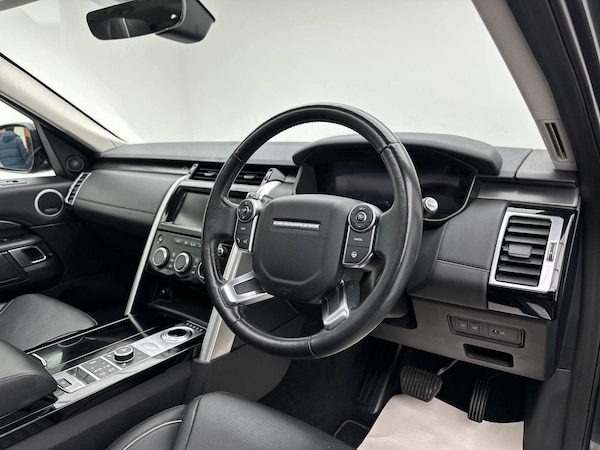 Used Land Rover Discovery 2018 for sale - 76079907: Photo 15