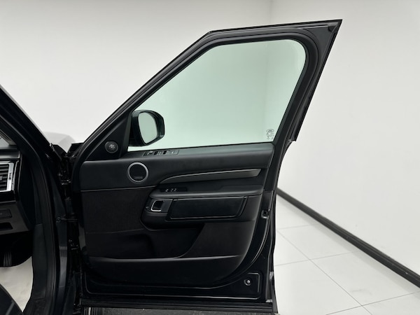 Used Land Rover Discovery 2018 for sale - 76079907: Photo 18
