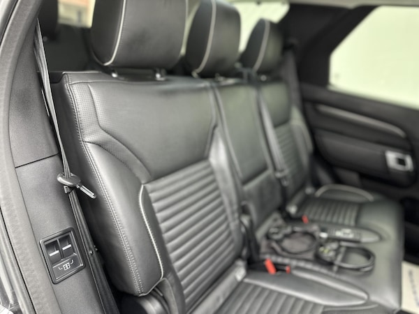 Used Land Rover Discovery 2018 for sale - 76079907: Photo 32