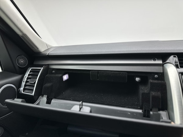 Used Land Rover Discovery 2018 for sale - 76079907: Photo 65
