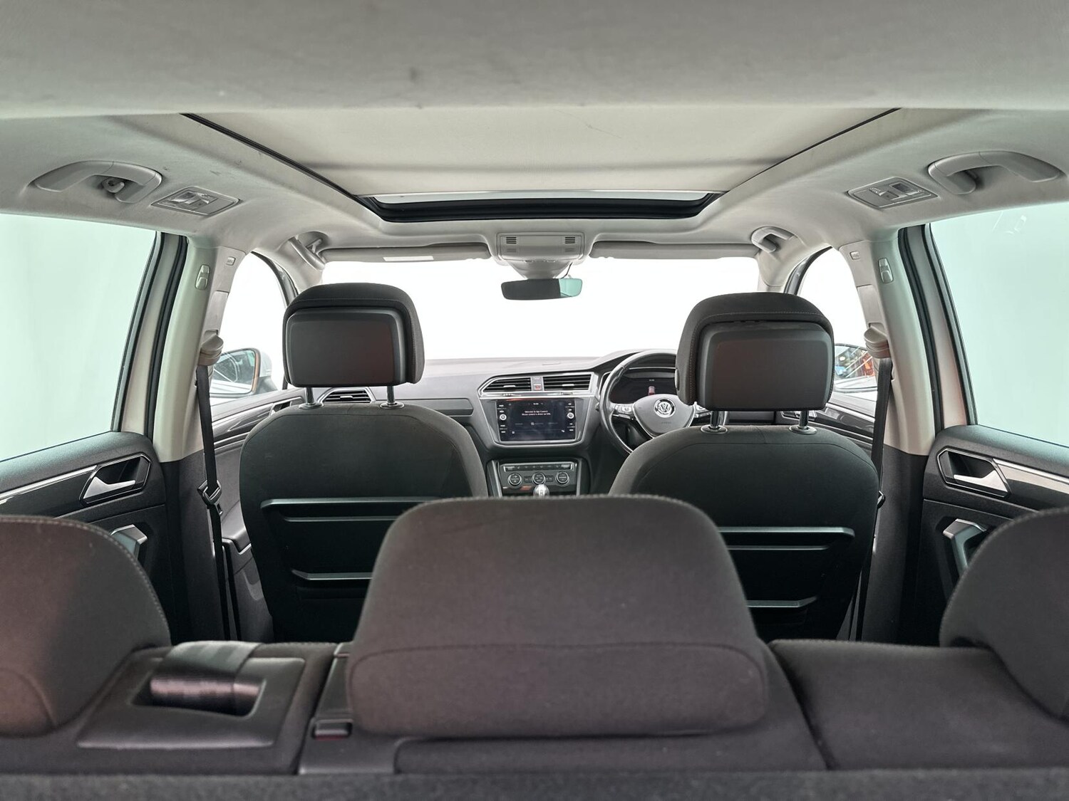 Used Volkswagen Tiguan 2018 for sale - 76071437: Photo 32