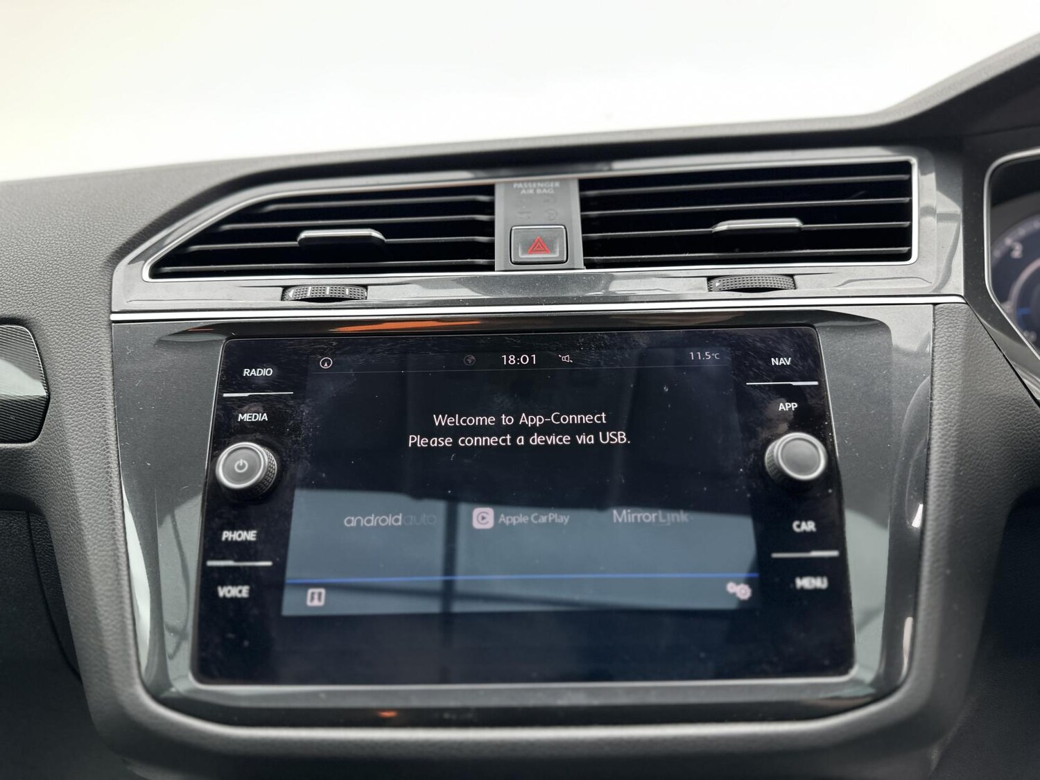 Used Volkswagen Tiguan 2018 for sale - 76071437: Photo 47