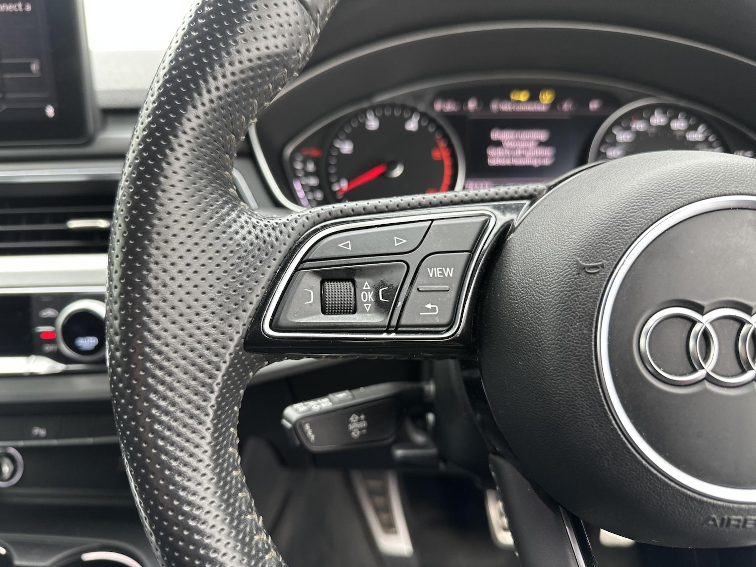 Used Audi A4 2017 for sale - 77248168: Photo 23