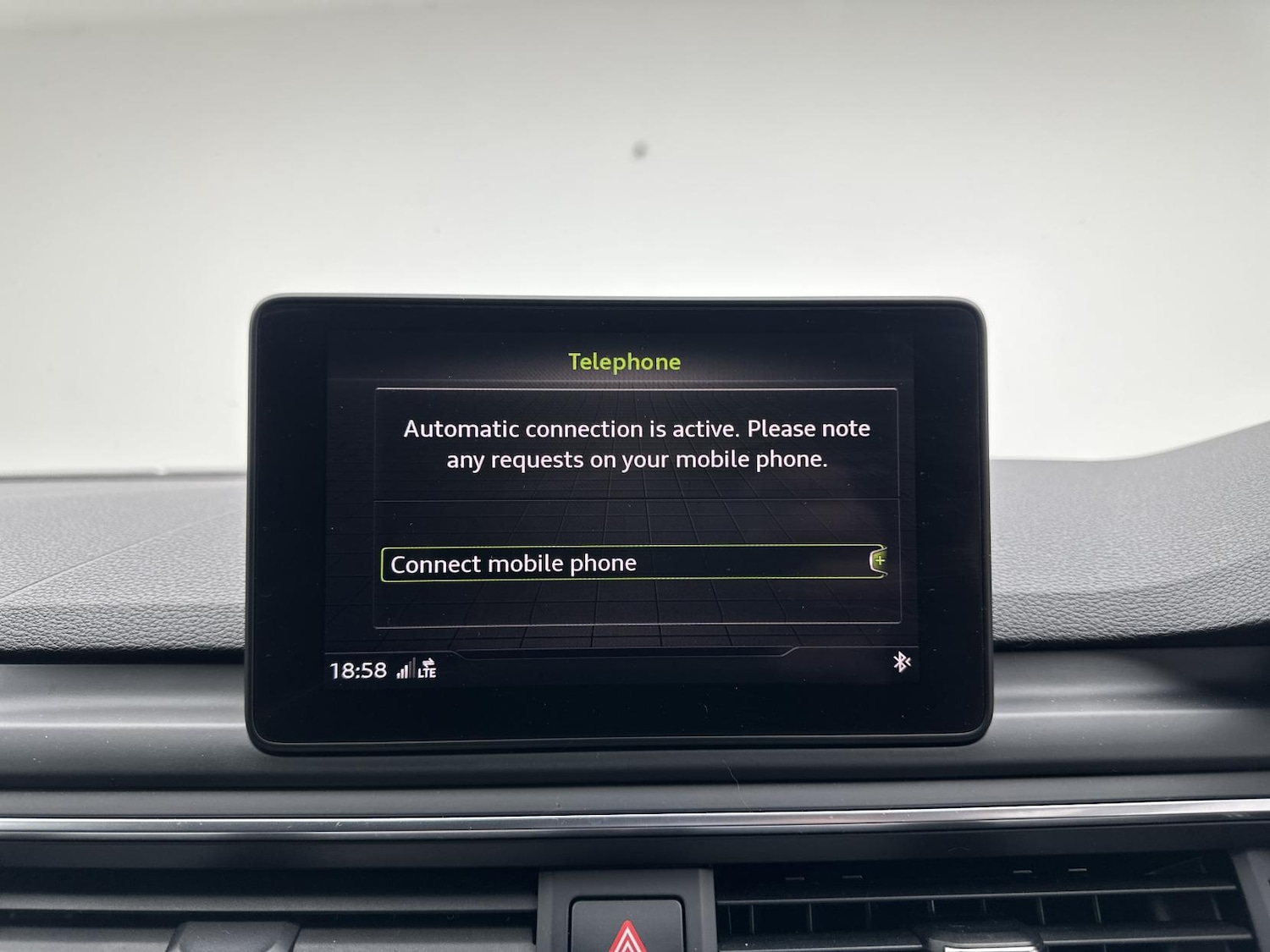 Used Audi A4 2017 for sale - 77248168: Photo 43