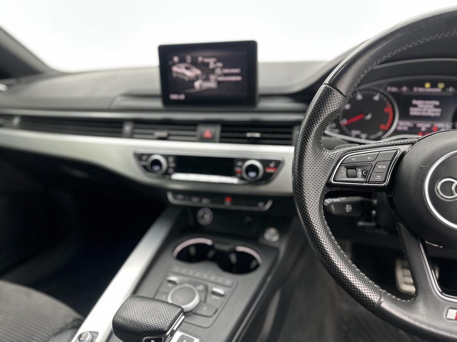 Used Audi A4 2017 for sale - 77248168: Photo 52