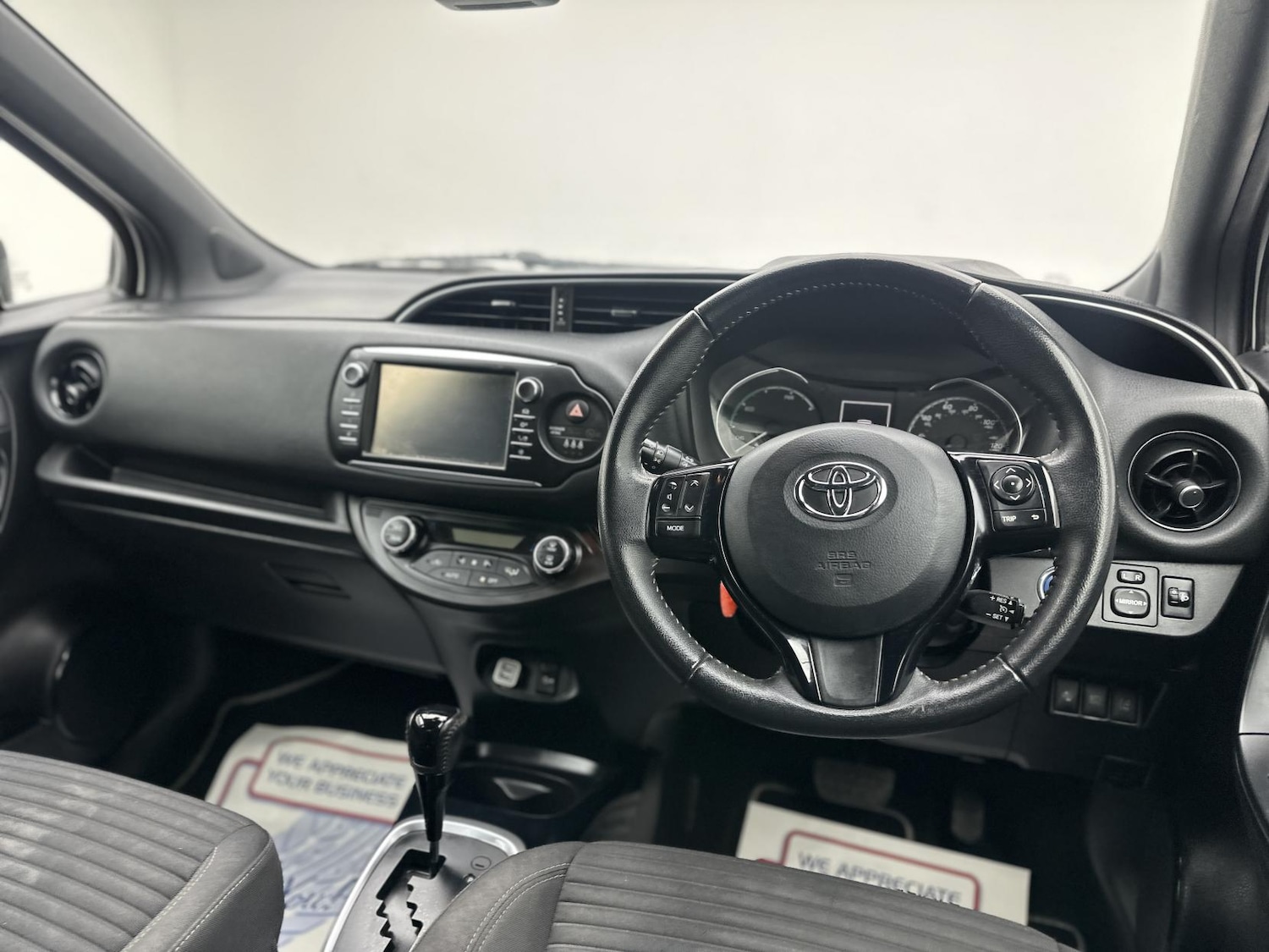 Used Toyota Yaris 2017 for sale - 78099770: Photo 22