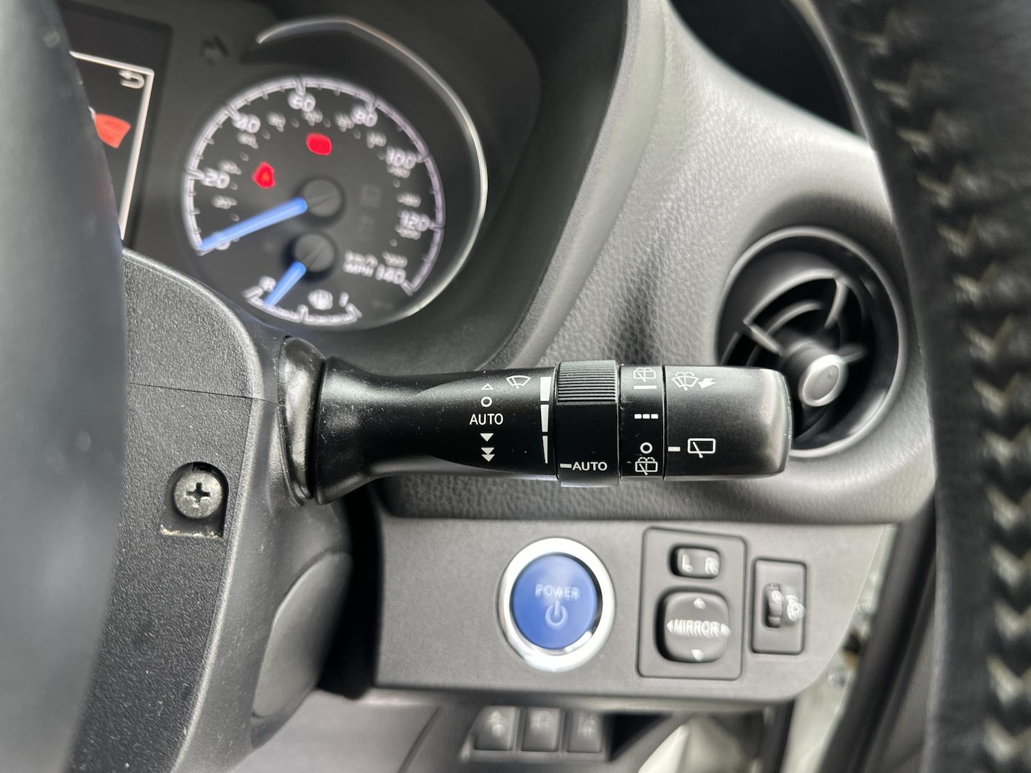 Used Toyota Yaris 2017 for sale - 78099770: Photo 40