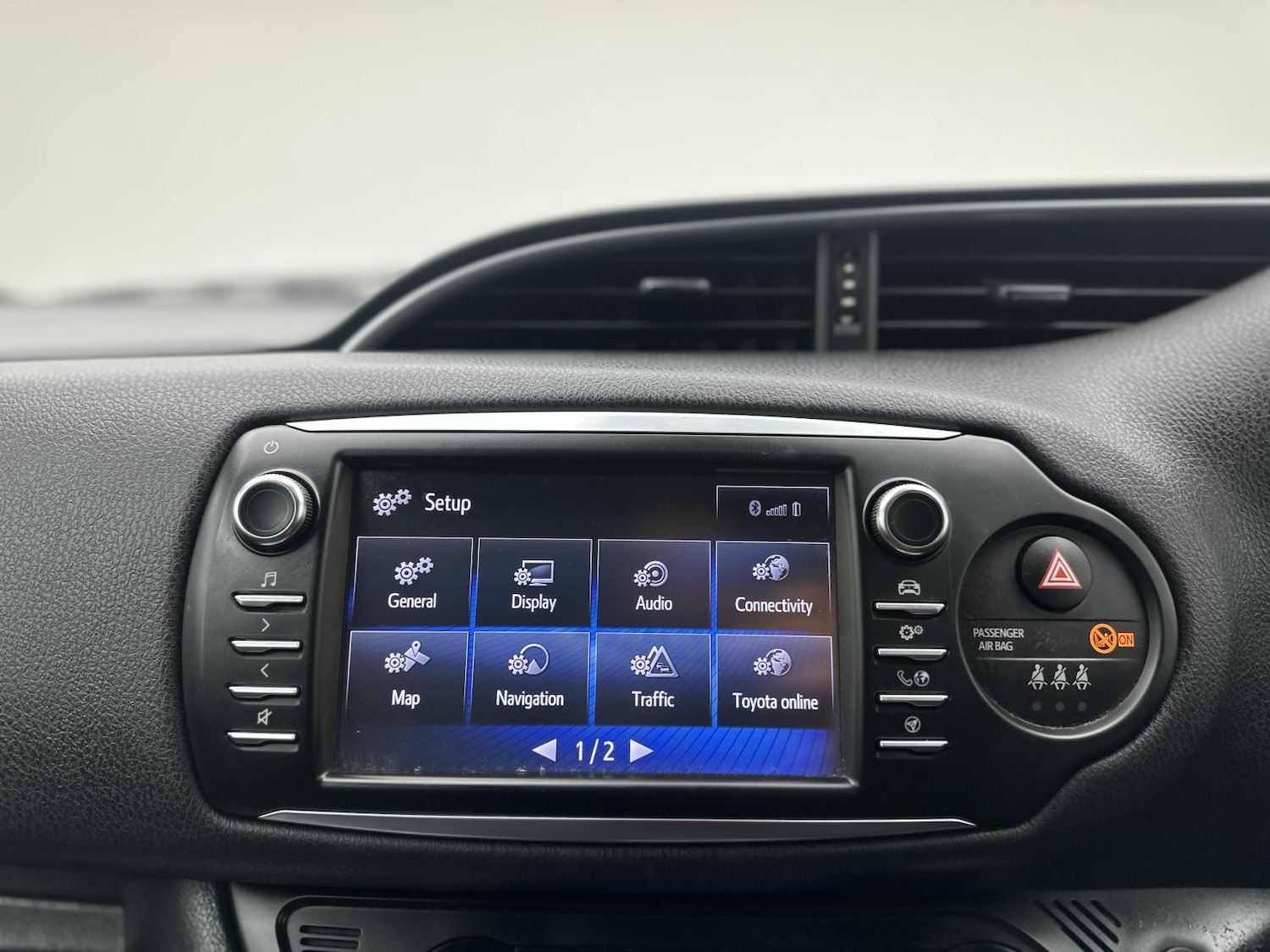 Used Toyota Yaris 2017 for sale - 78099770: Photo 46