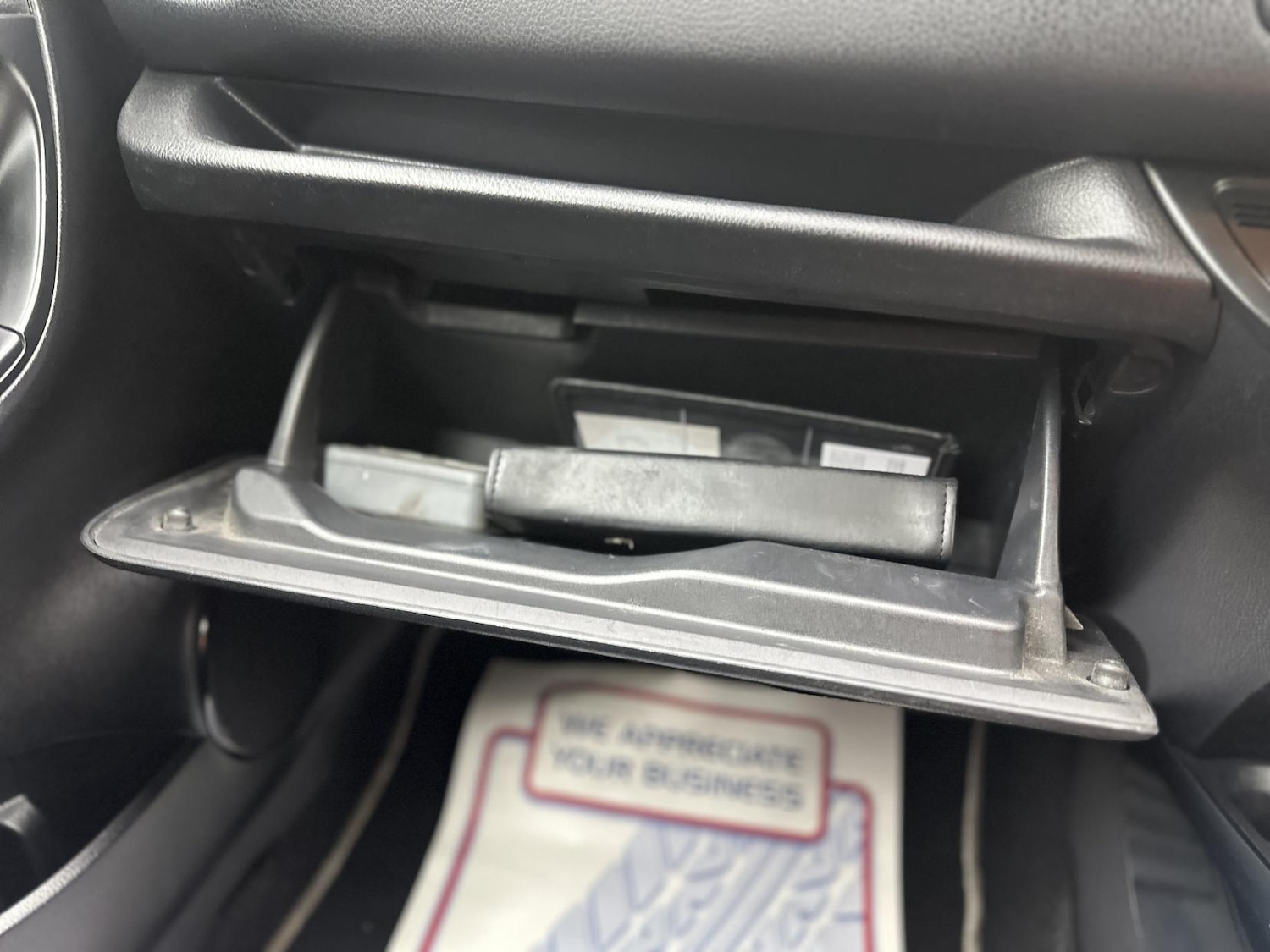 Used Toyota Yaris 2017 for sale - 78099770: Photo 53