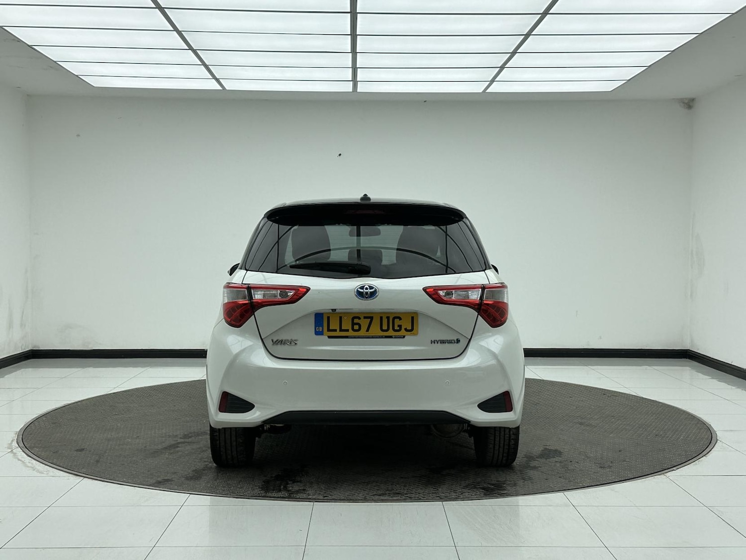 Used Toyota Yaris 2017 for sale - 78099770: Photo 6