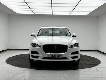 Used Jaguar F-Pace 2018 for sale - 78804789: Photo
