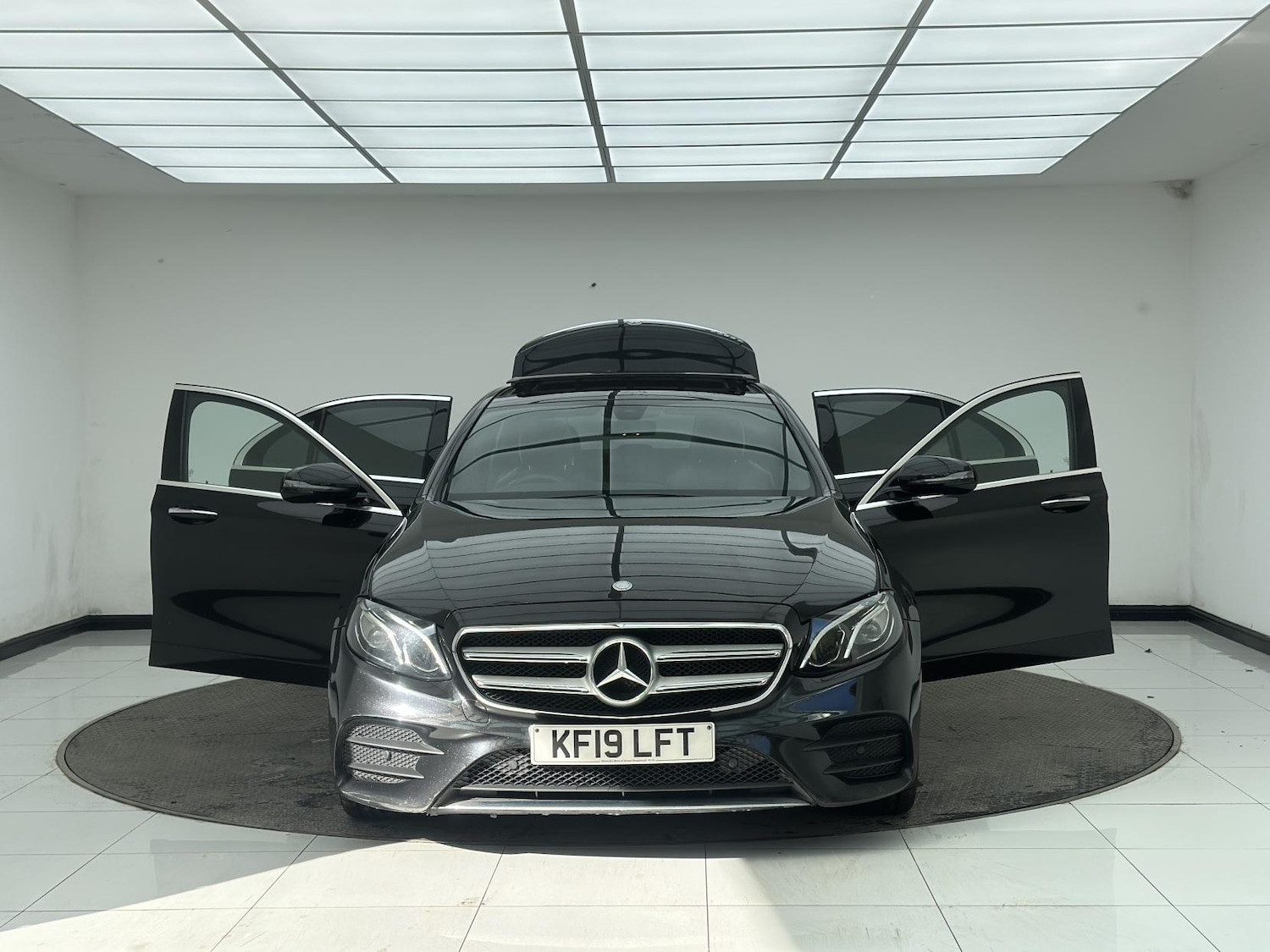 Used Mercedes-Benz E Class 2019 for sale - 77732740: Photo 15