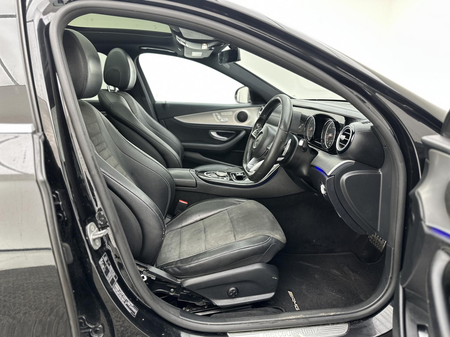 Used Mercedes-Benz E Class 2019 for sale - 77732740: Photo 18