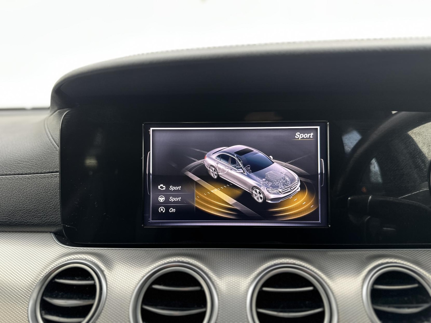 Used Mercedes-Benz E Class 2019 for sale - 77732740: Photo 43