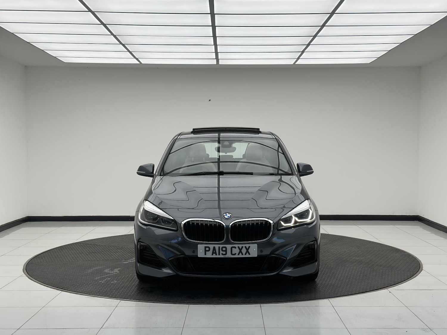 Used BMW 2 Series 2019 for sale - 76188383: Photo 2