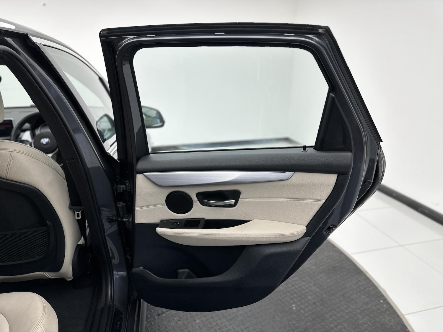 Used BMW 2 Series 2019 for sale - 76188383: Photo 23