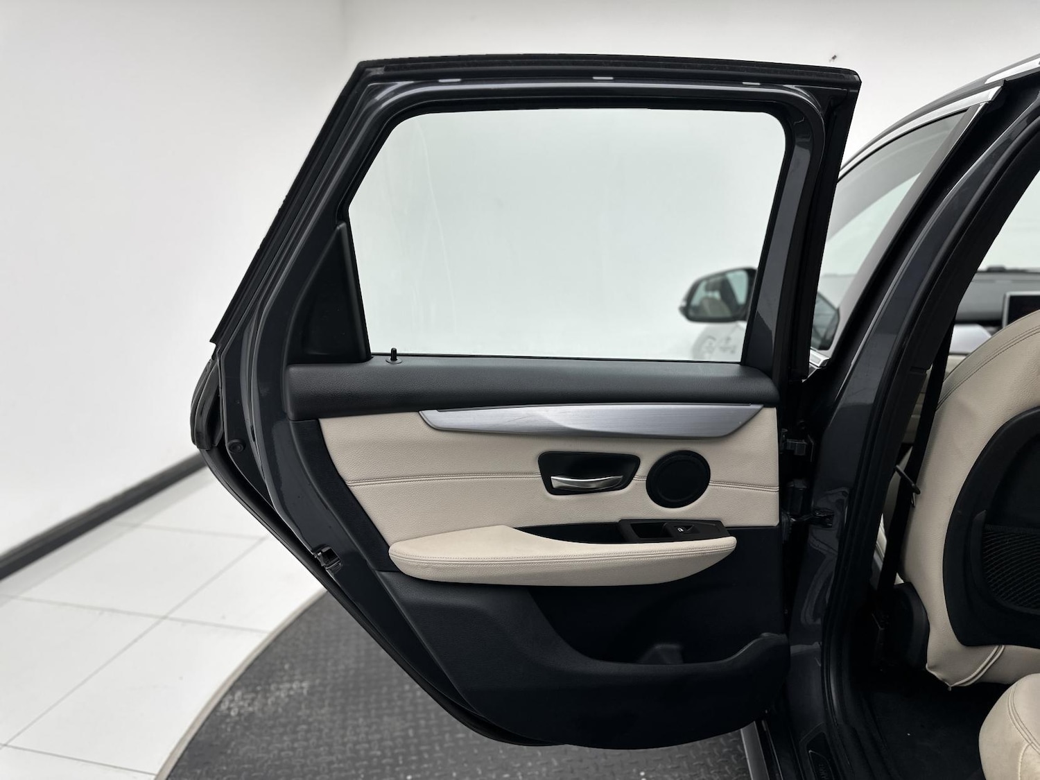 Used BMW 2 Series 2019 for sale - 76188383: Photo 32