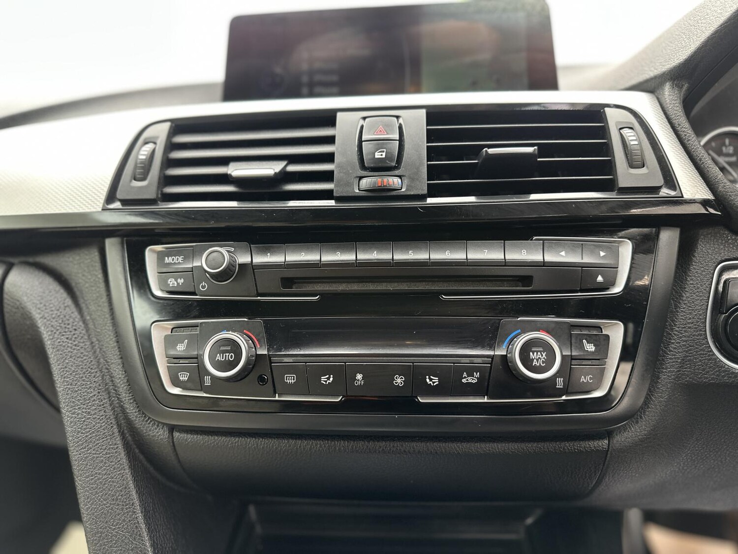 Used BMW 4 Series 2016 for sale - 78099747: Photo 56