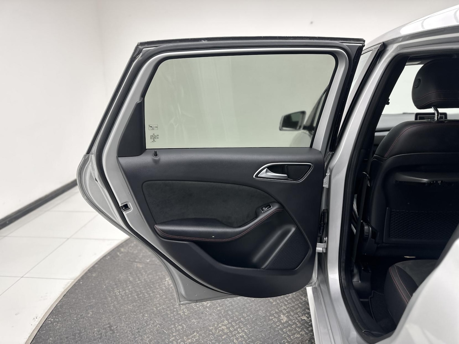 Used Mercedes-Benz B Class 2017 for sale - 77251506: Photo 29