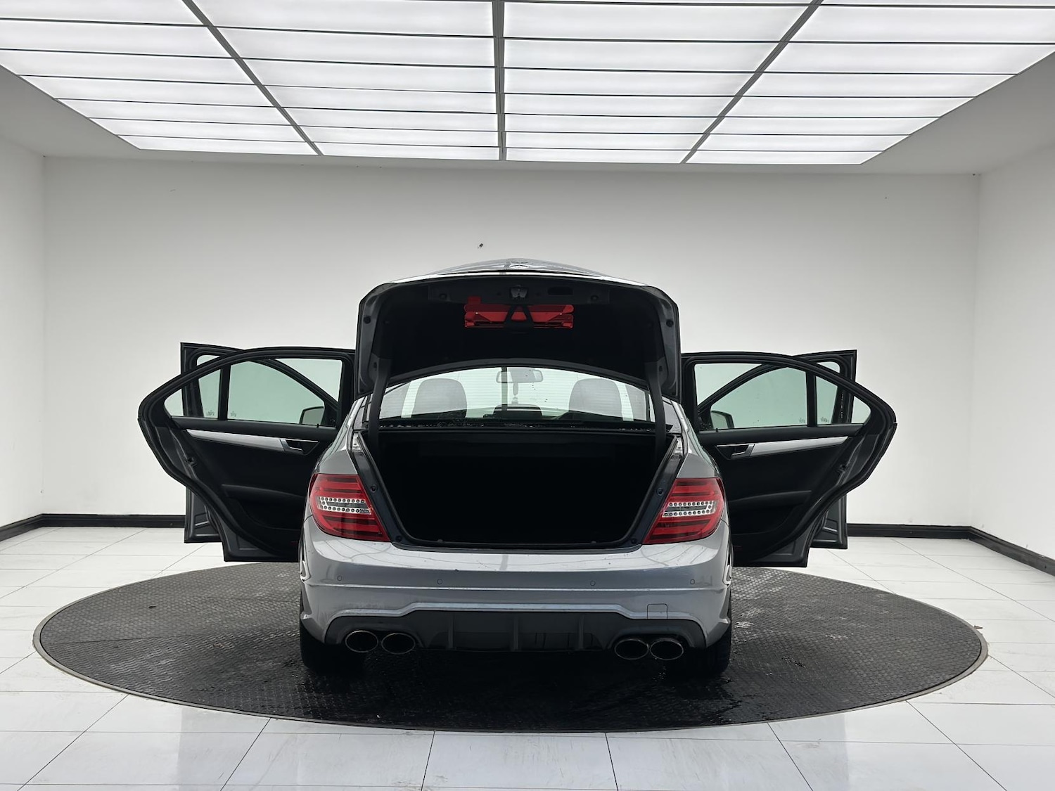 Used Mercedes-Benz C Class 2012 for sale - 76688482: Photo 14