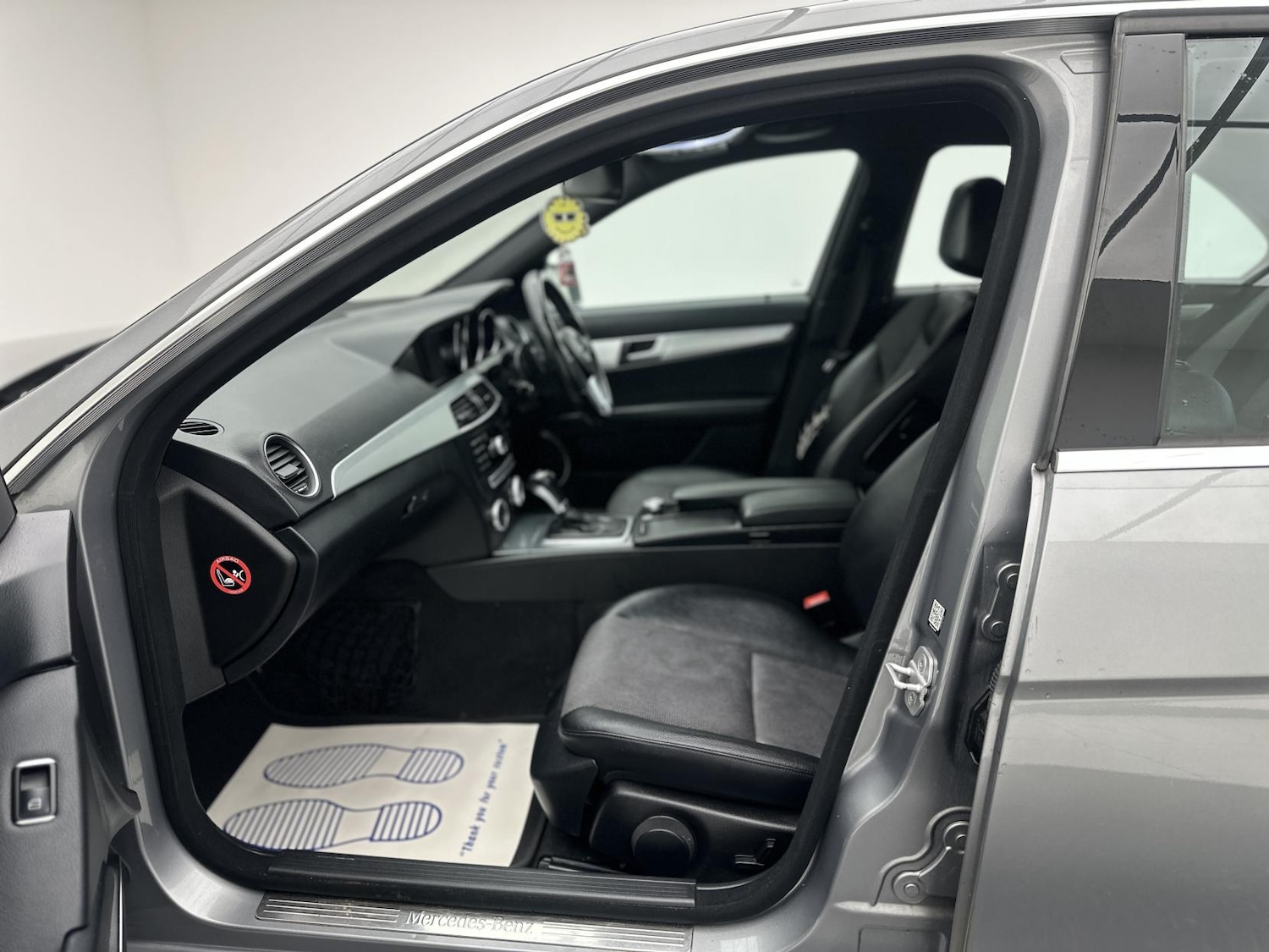 Used Mercedes-Benz C Class 2012 for sale - 76688482: Photo 35