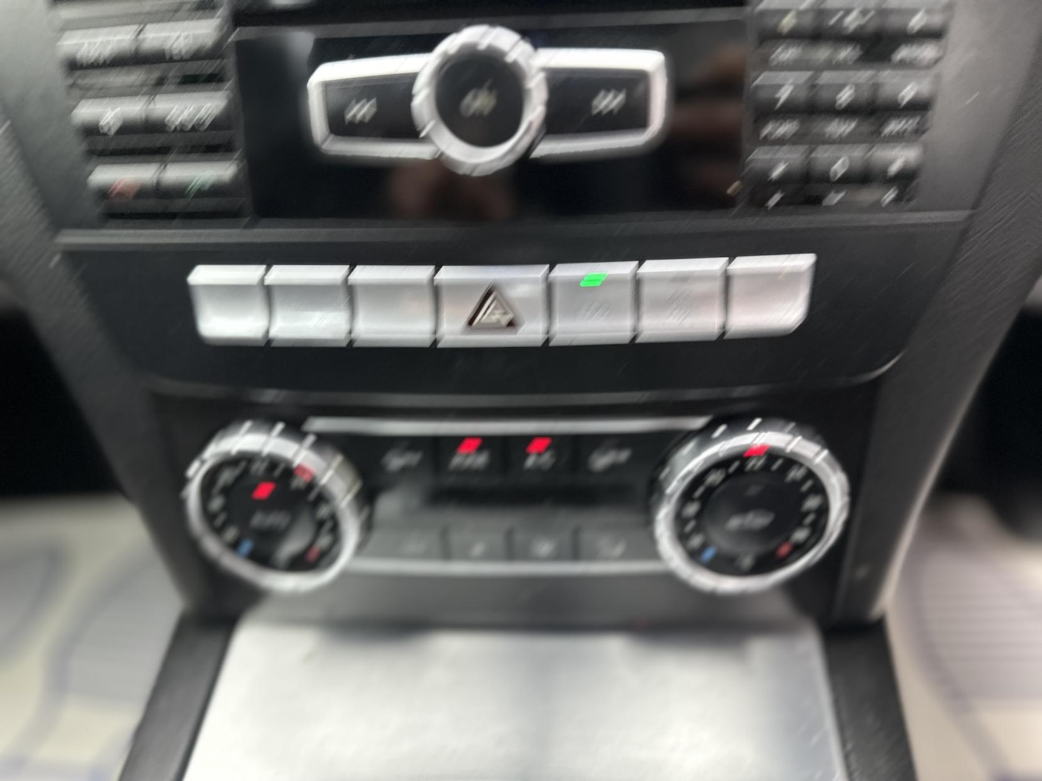 Used Mercedes-Benz C Class 2012 for sale - 76688482: Photo 50