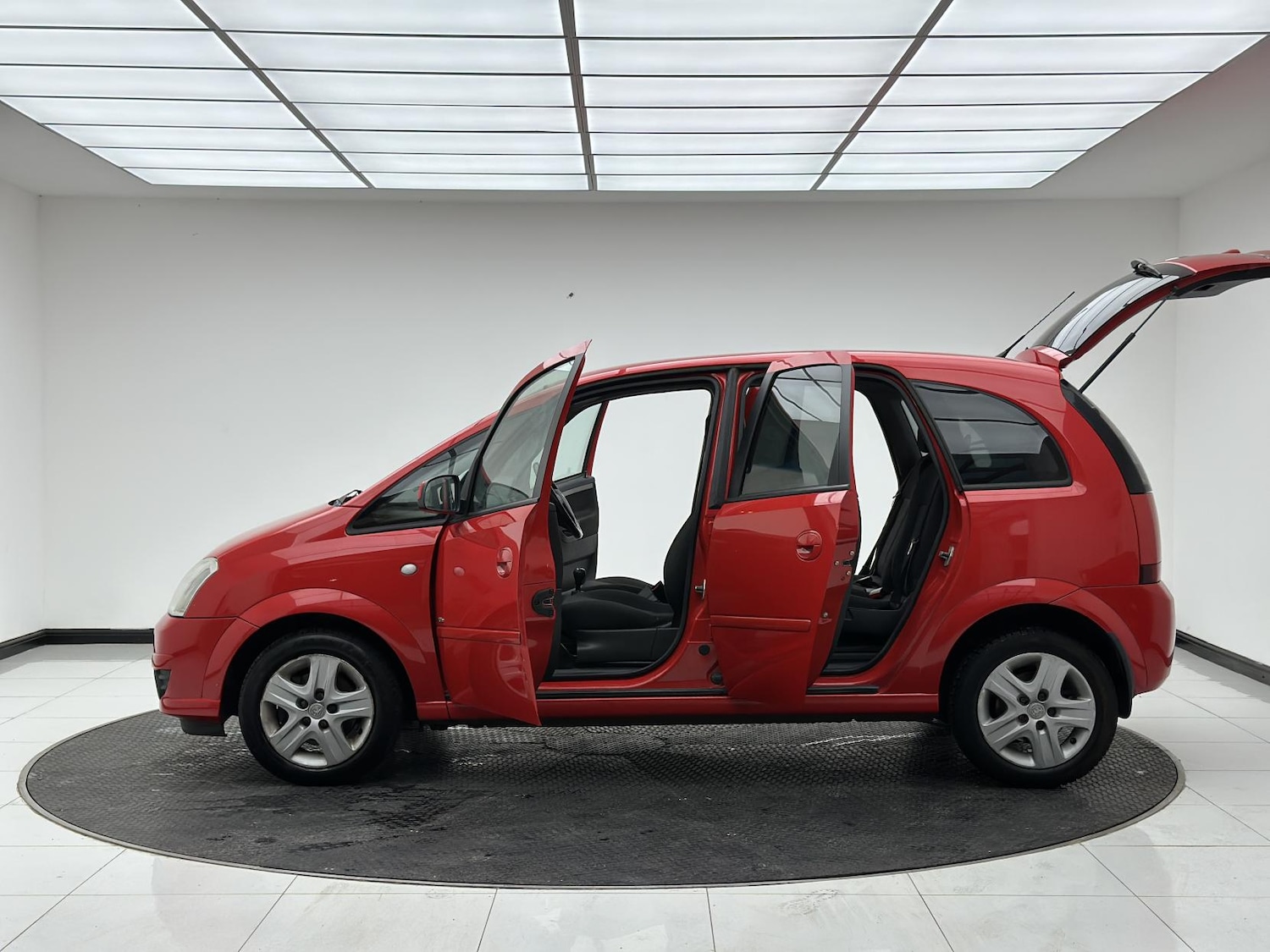 Used Vauxhall Meriva 2010 for sale - 76196982: Photo 13