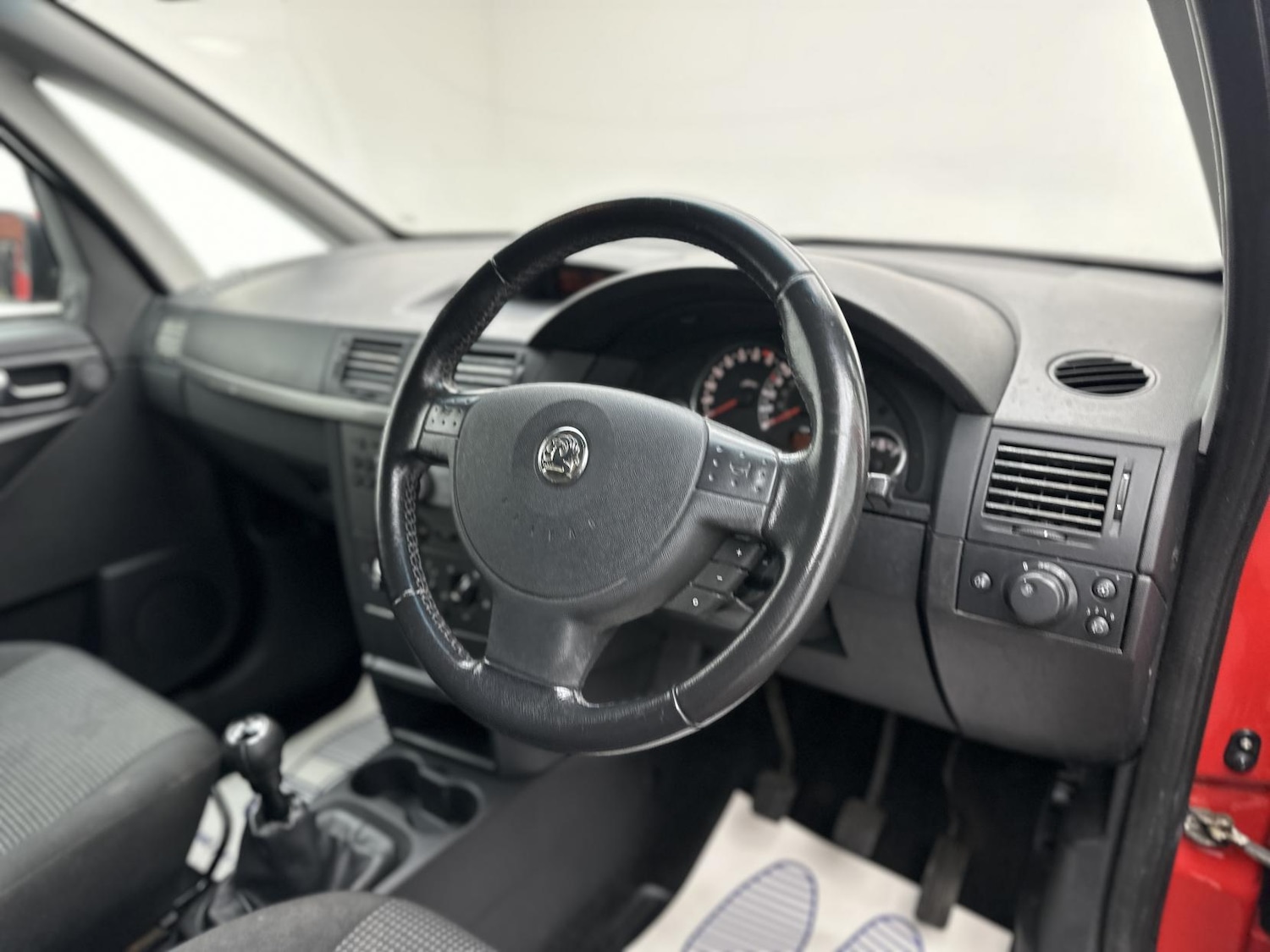 Used Vauxhall Meriva 2010 for sale - 76196982: Photo 21