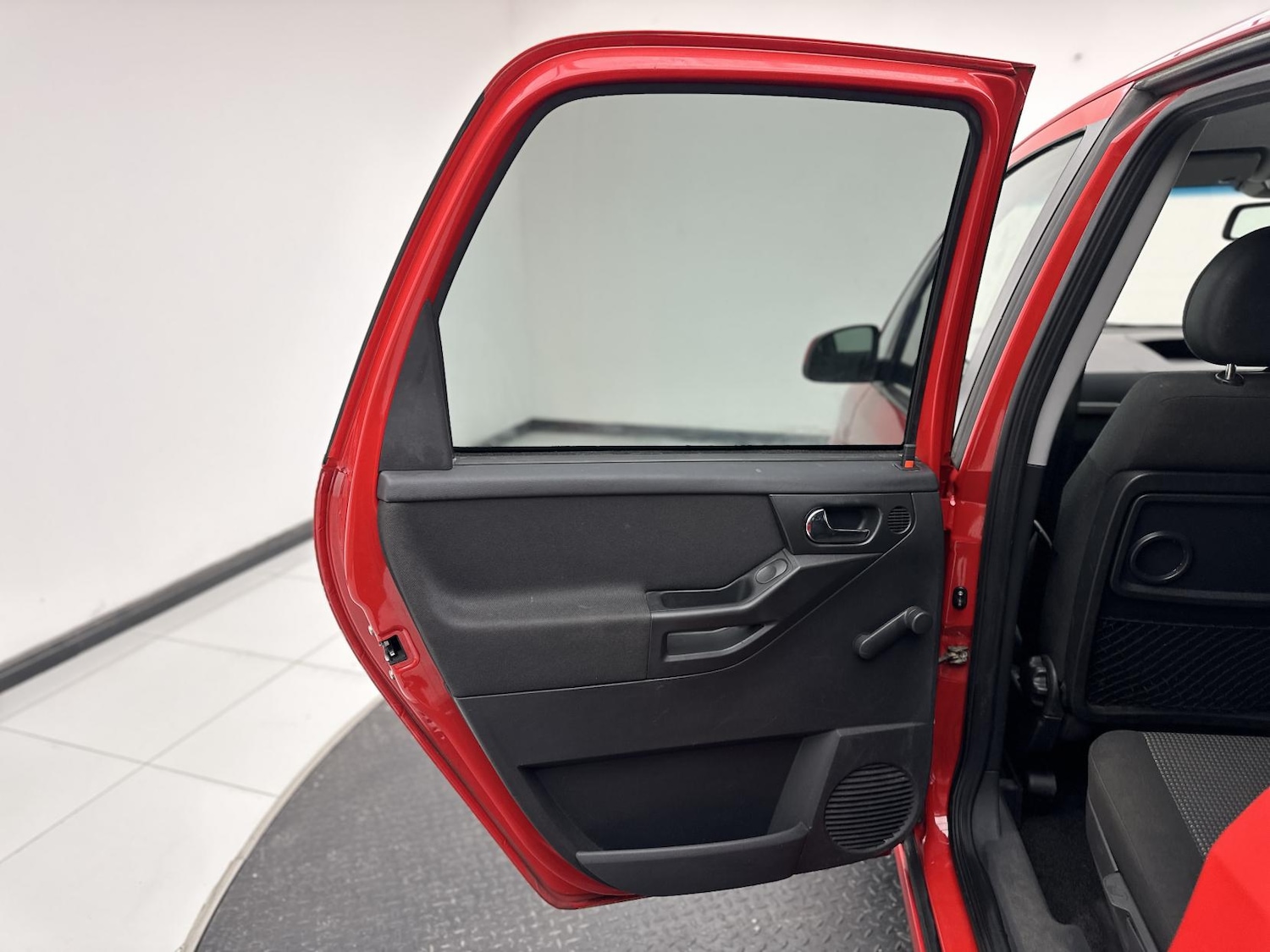 Used Vauxhall Meriva 2010 for sale - 76196982: Photo 26