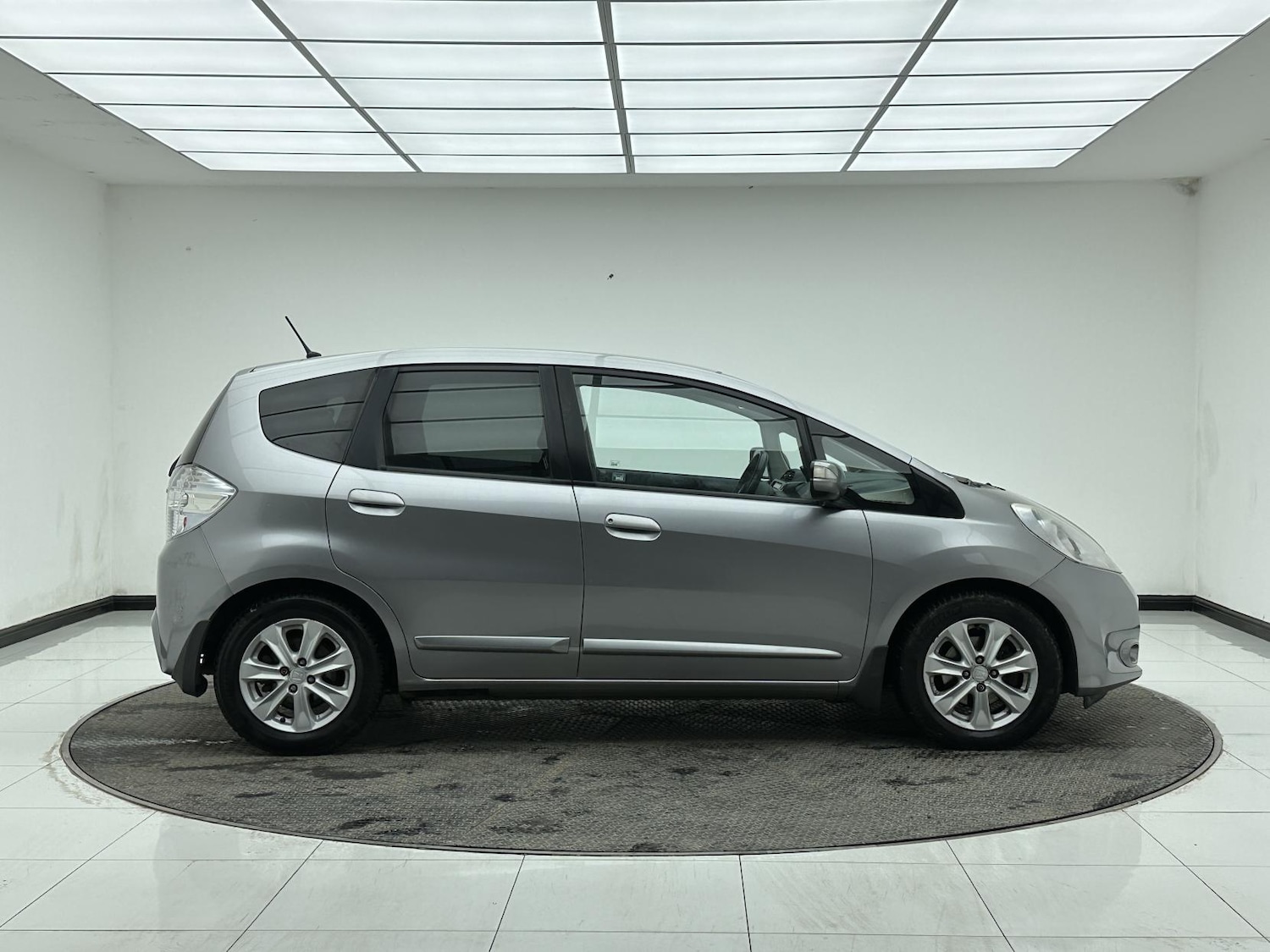 Used Honda Jazz 2011 for sale - 78099769: Photo 9