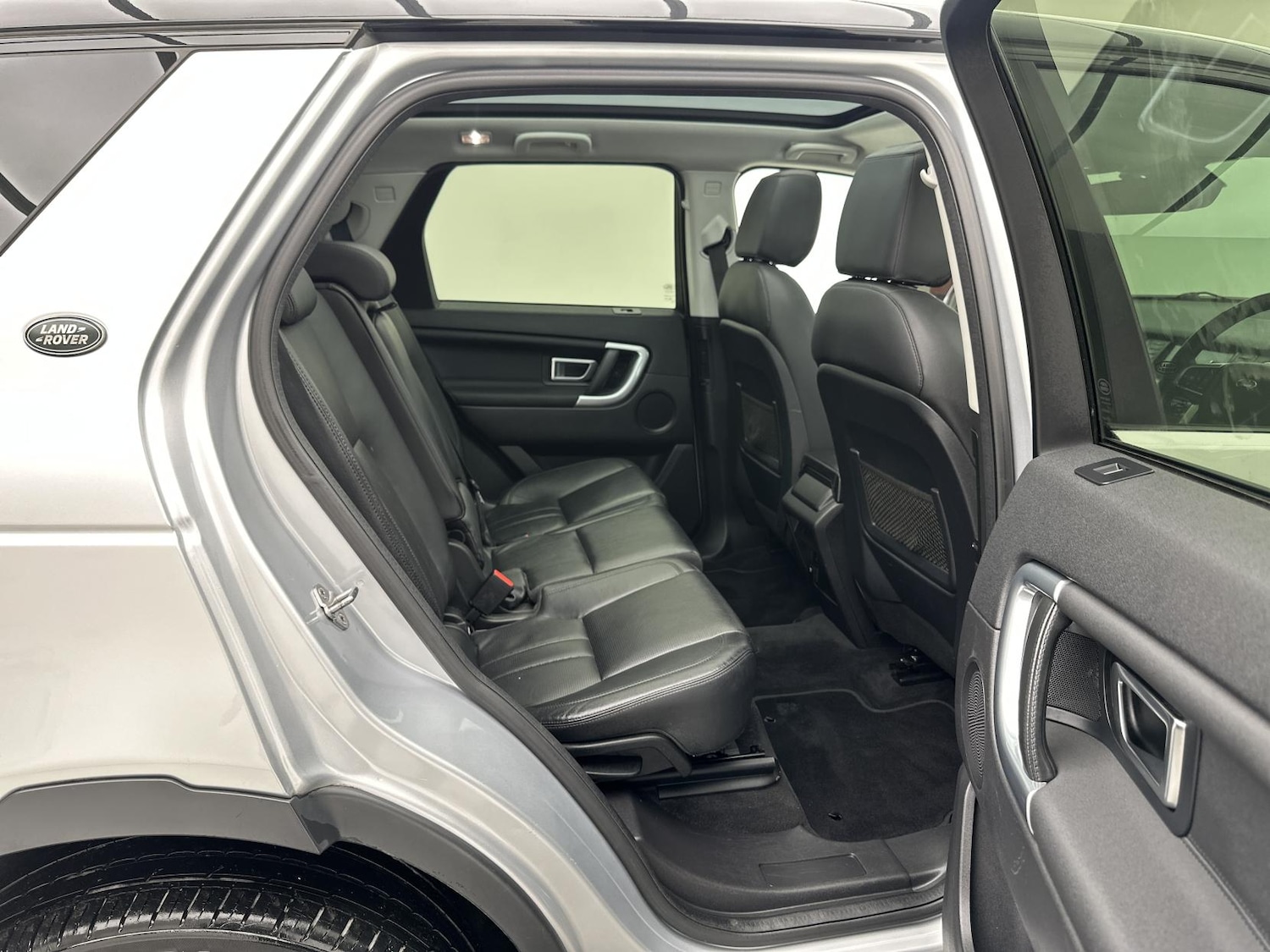 Used Land Rover Discovery Sport 2015 for sale - 77558838: Photo 20