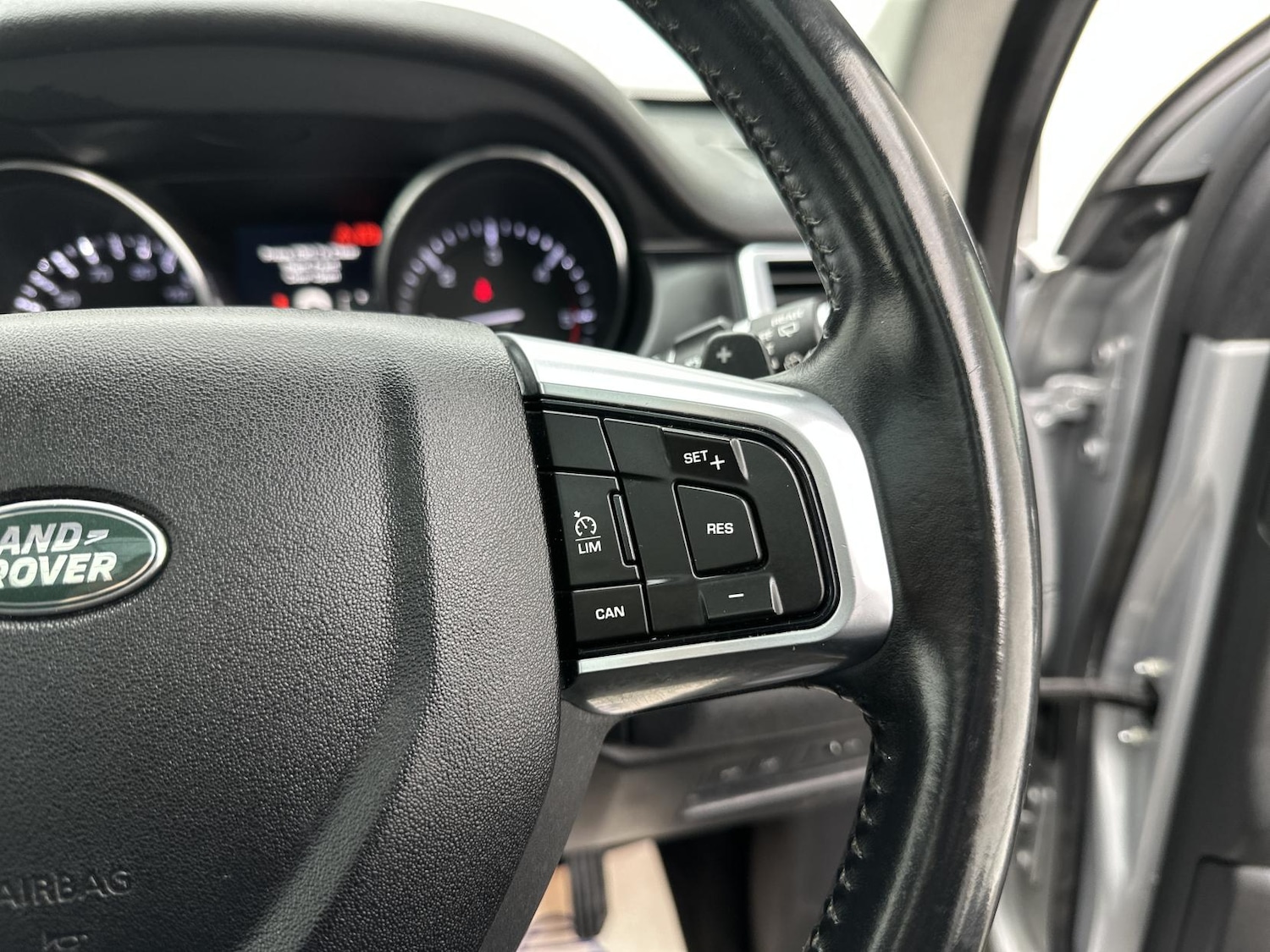 Used Land Rover Discovery Sport 2015 for sale - 77558838: Photo 44