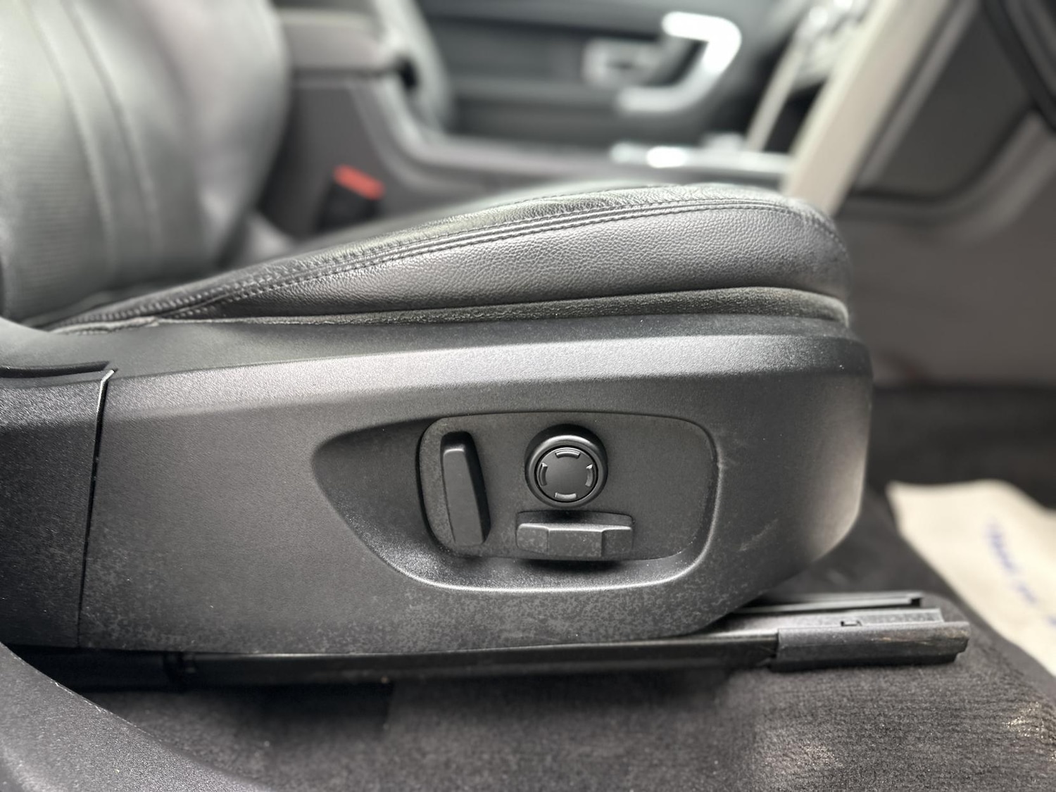 Used Land Rover Discovery Sport 2015 for sale - 77558838: Photo 56