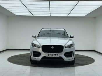 Used Jaguar F-Pace 2018 for sale - 78759020: Photo