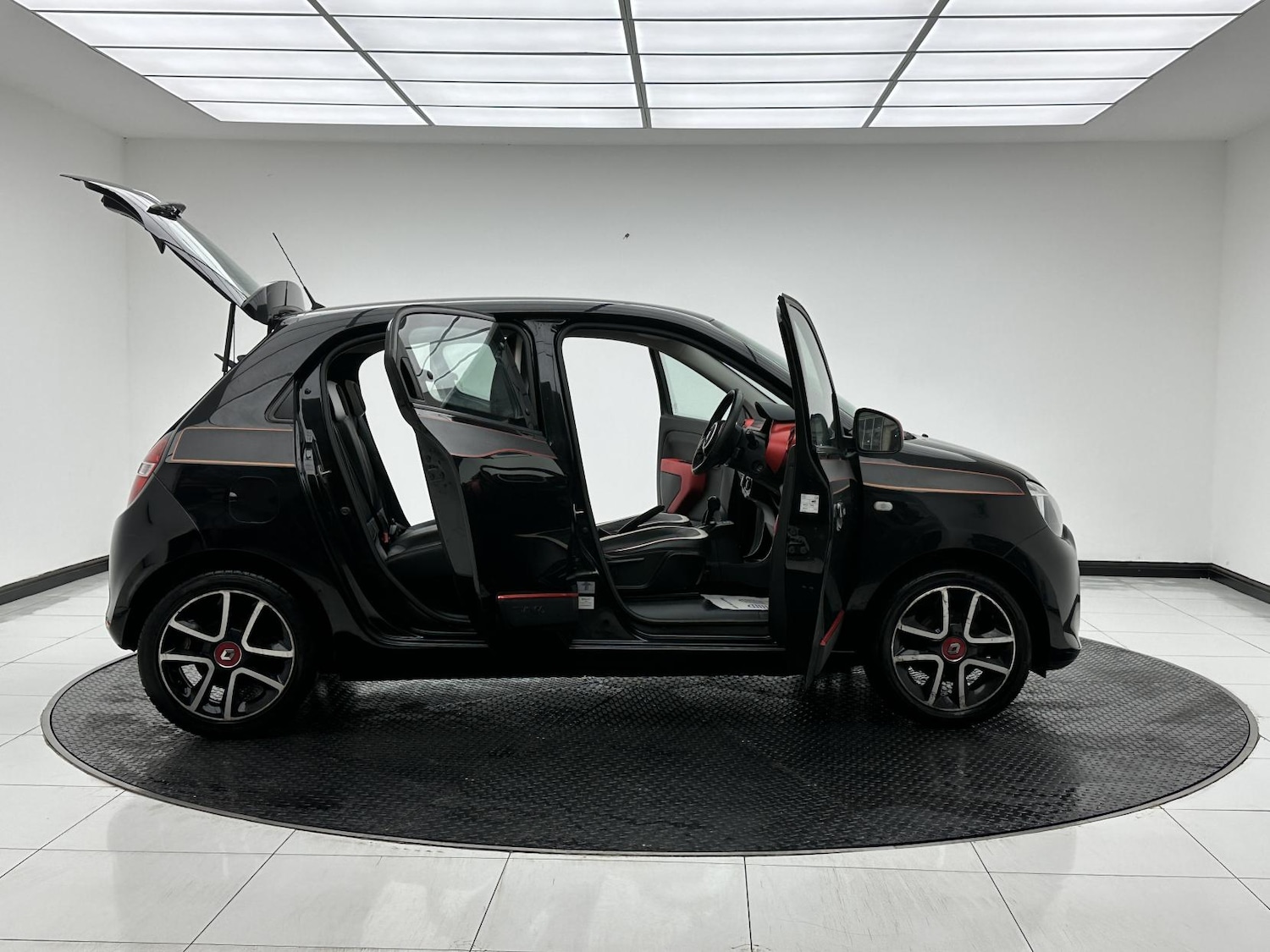 Used Renault Twingo 2016 for sale - 76438416: Photo 14