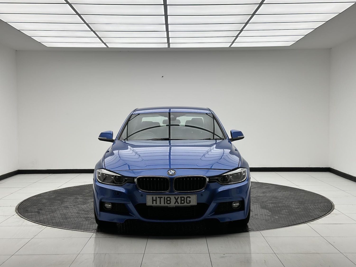 Used BMW 3 Series 2018 for sale - 76726188: Photo 2