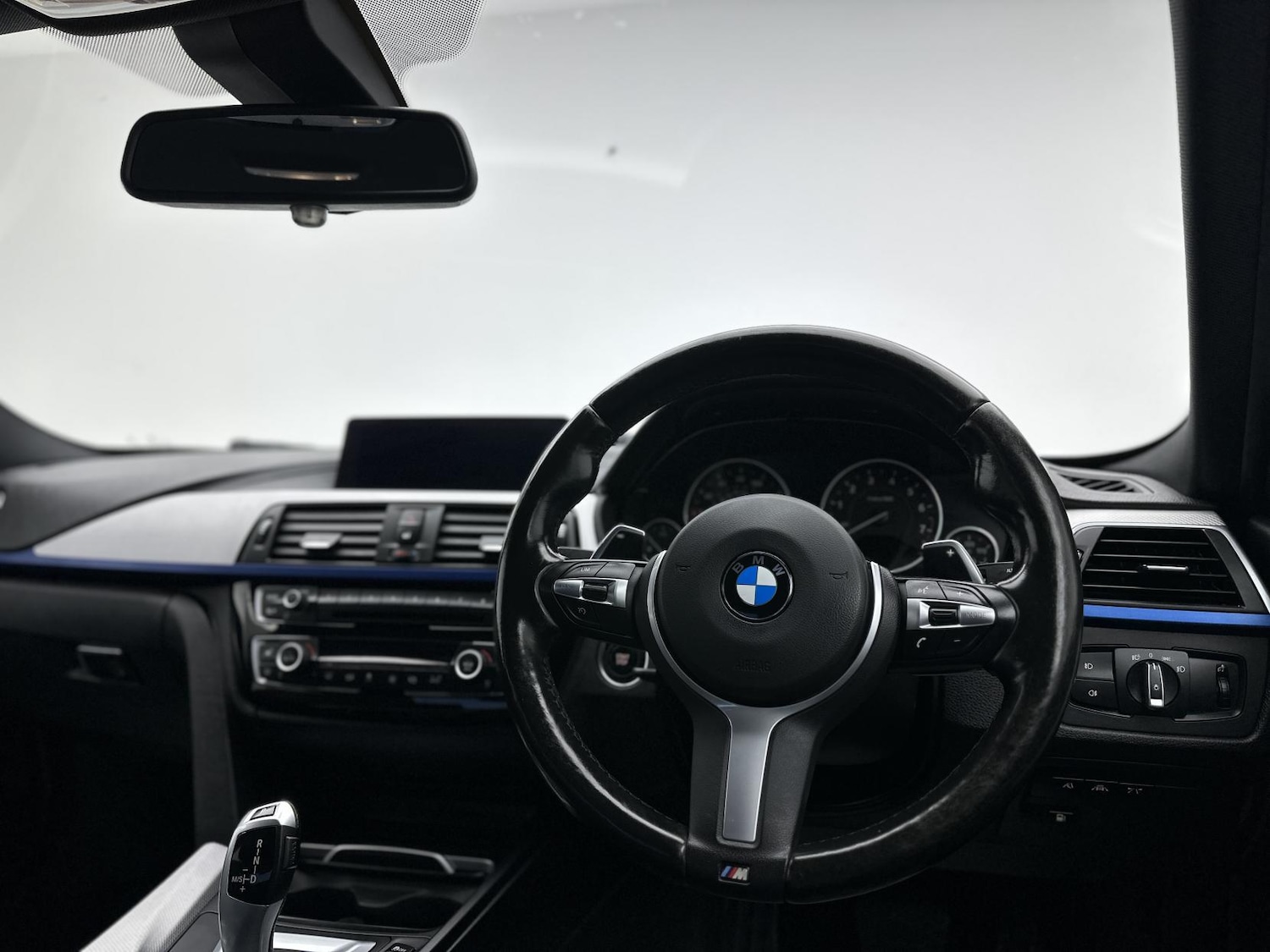 Used BMW 3 Series 2018 for sale - 76726188: Photo 23