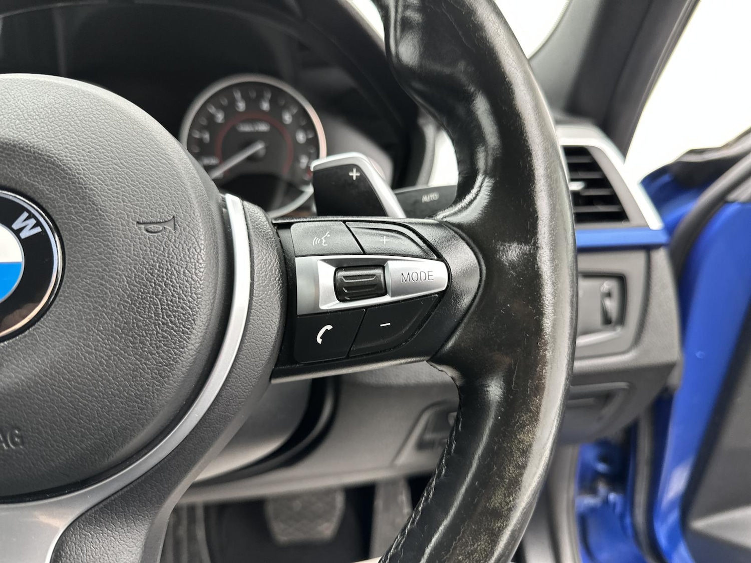 Used BMW 3 Series 2018 for sale - 76726188: Photo 40